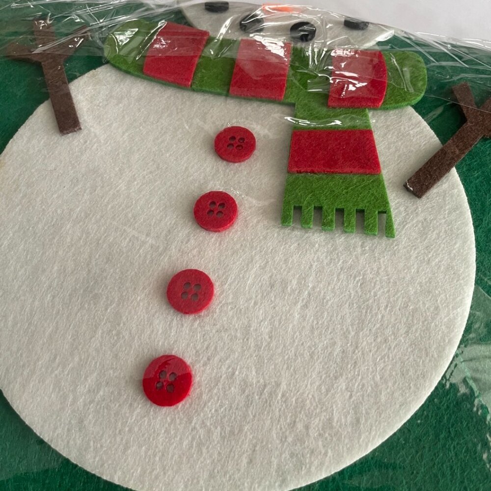 Felt Kids Christmas Tree Activity Set - Picture 3 of 12
